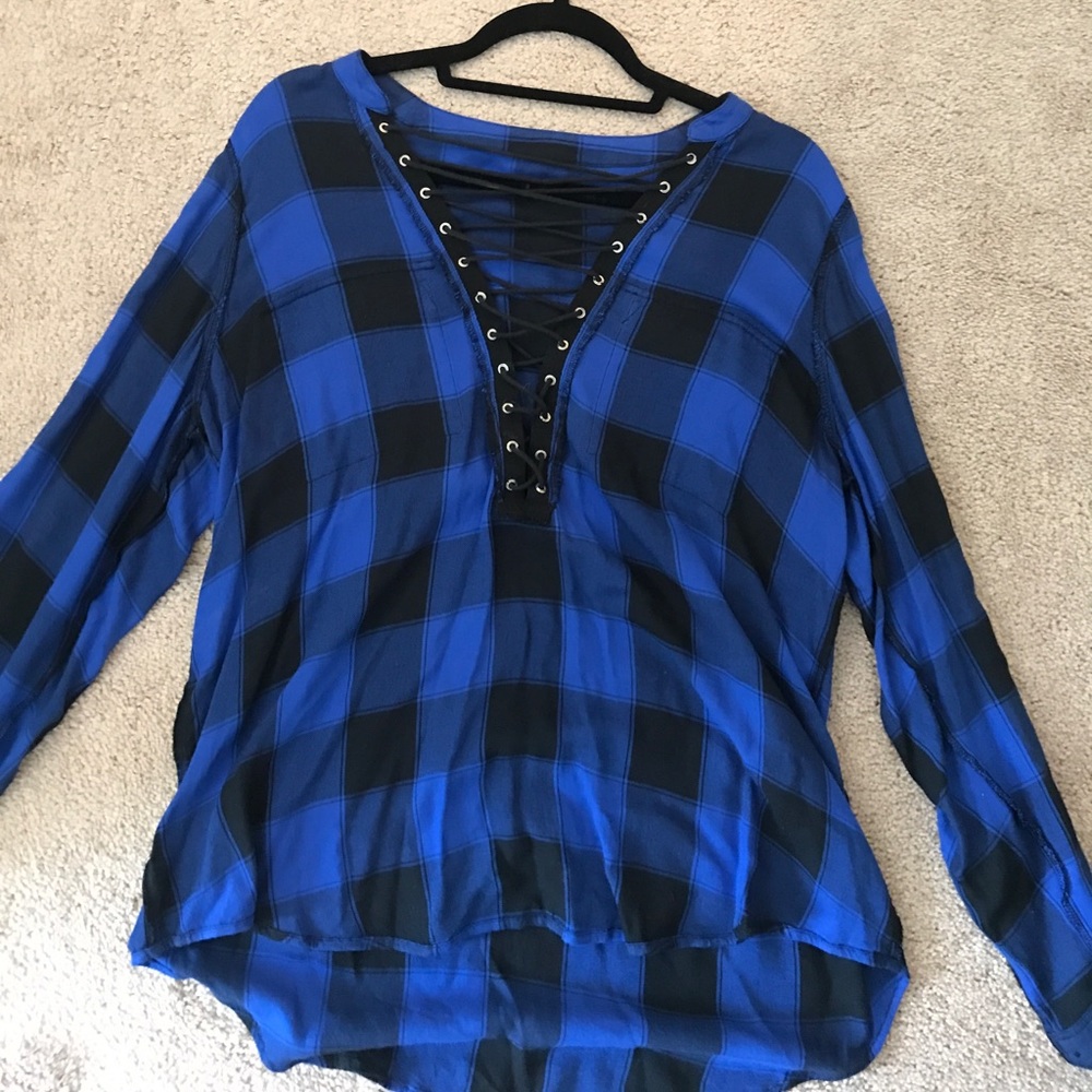 LACE UP LIGHTWEIGHT FLANNEL TOP